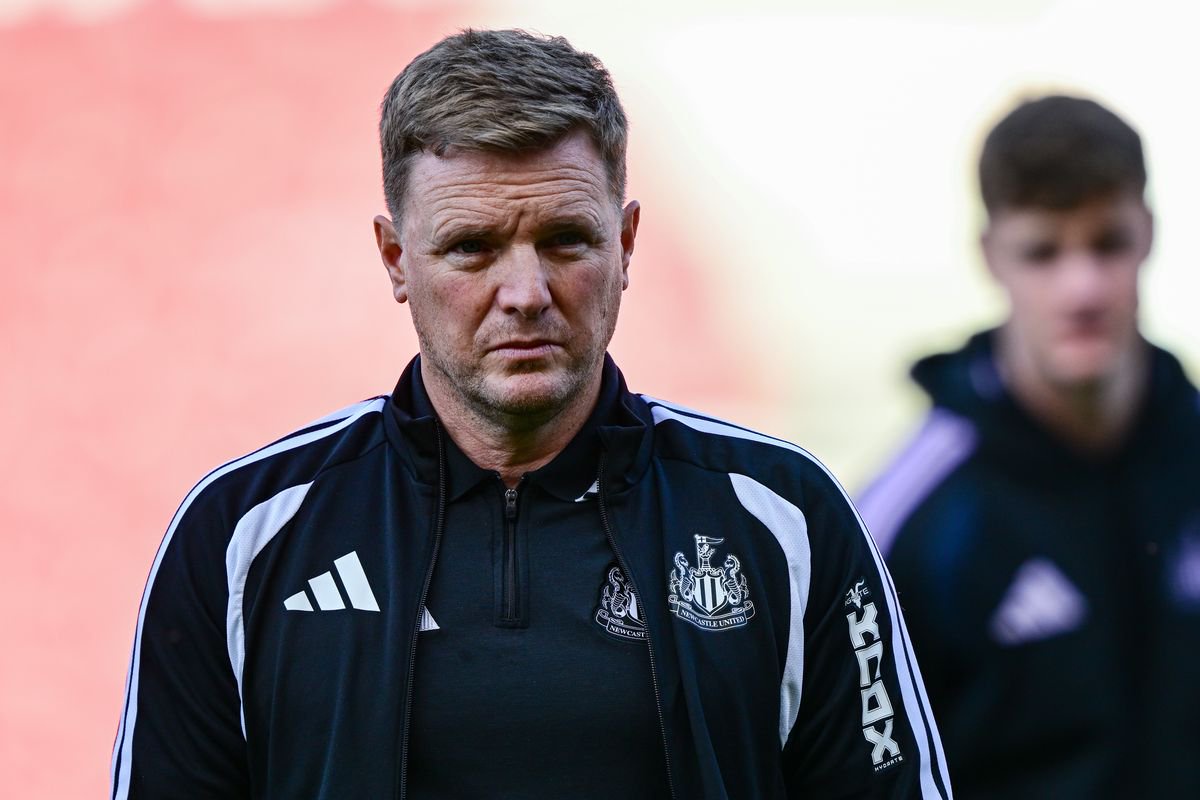 Manchester United will reportedly have to stump up a compensation fee for Eddie Howe.