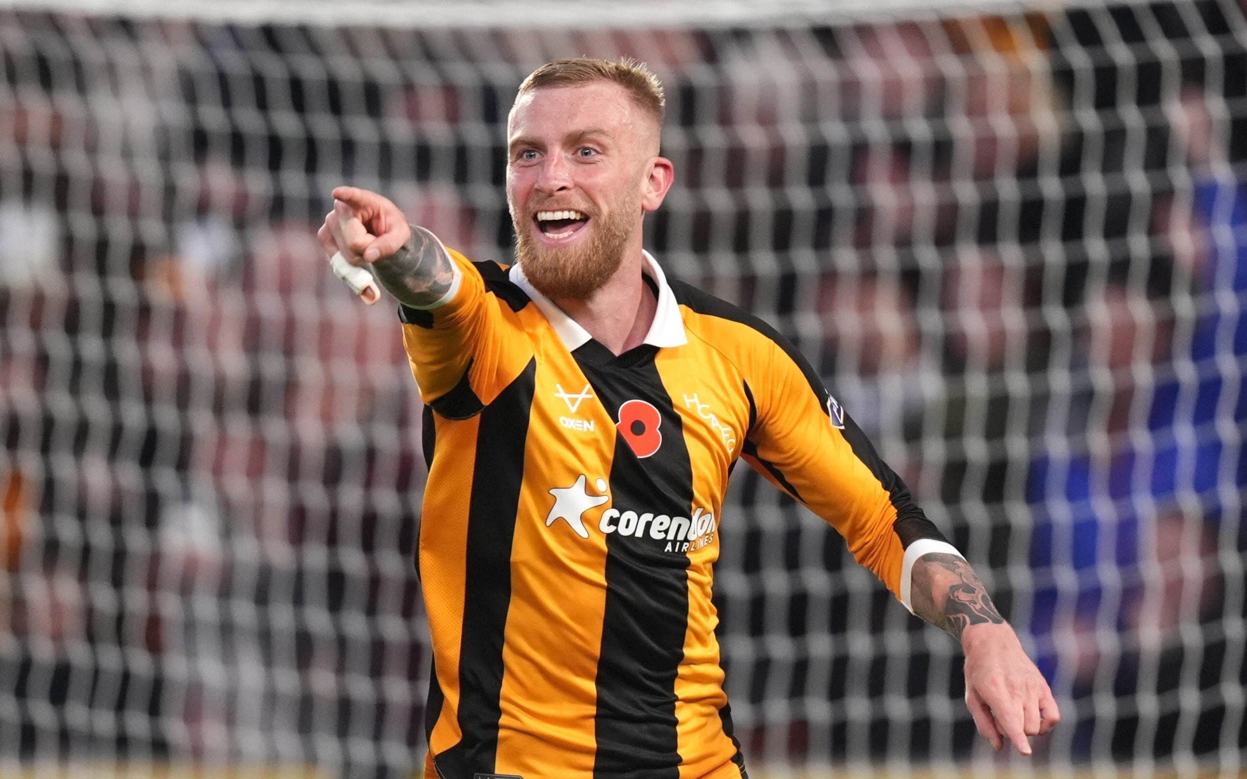 Hull City's Oliver McBurnie celebrates scoring their side's second goal of the game during the Premier League match at the MKM Stadium, Hull. Picture date: Saturday October 31, 2026