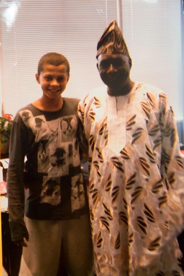 Dele Alli with his dad Kehinde in 2008