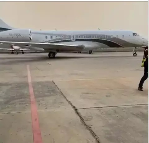 44+ Inside Davido Private Jet Pics