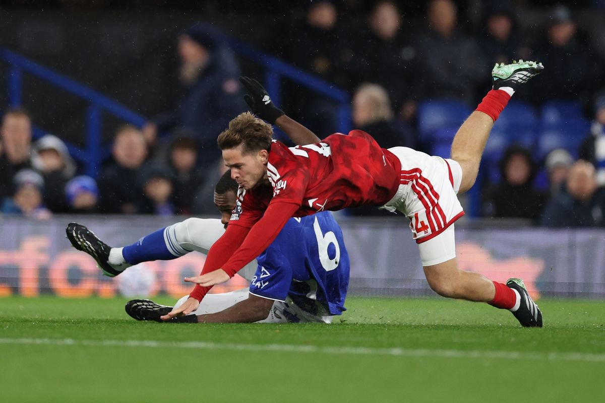 Issa Diop fouls James McAtee