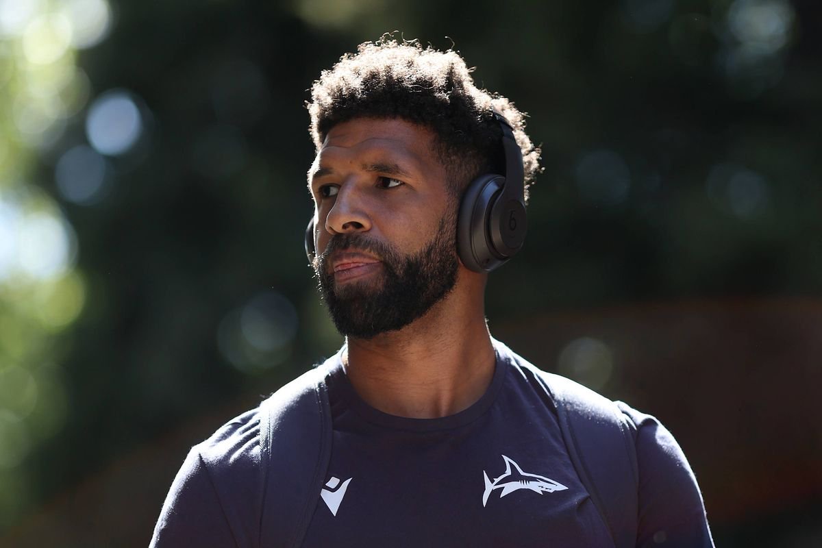 LONDON, ENGLAND - APRIL 25: Hyron Andrews of Sale Sharks during the Gallagher PREM match between Harlequins and Sale Sharks at The Stoop on April 25, 2026 in London, England. (Photo by Alex Davidson/Getty Images for Sale Sharks)