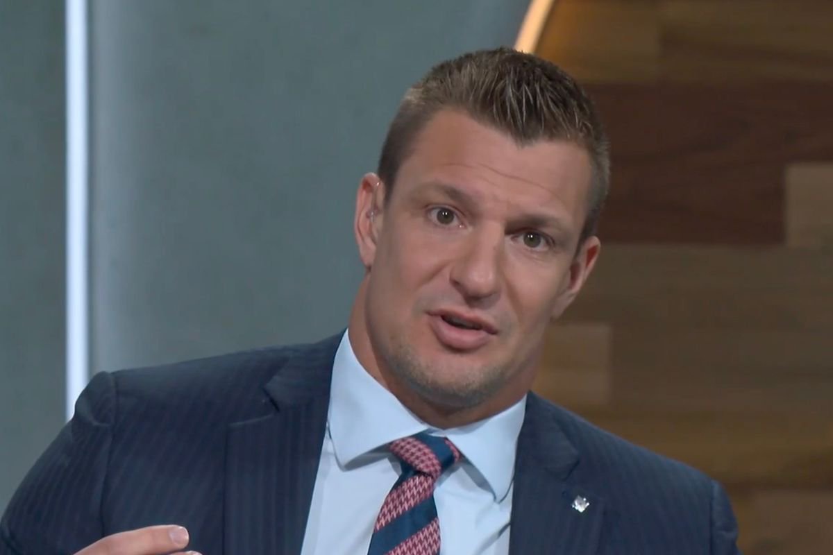 Rob Gronkowski had a quick reply to Terry Bradshaw's question on FOX NFL Sunday