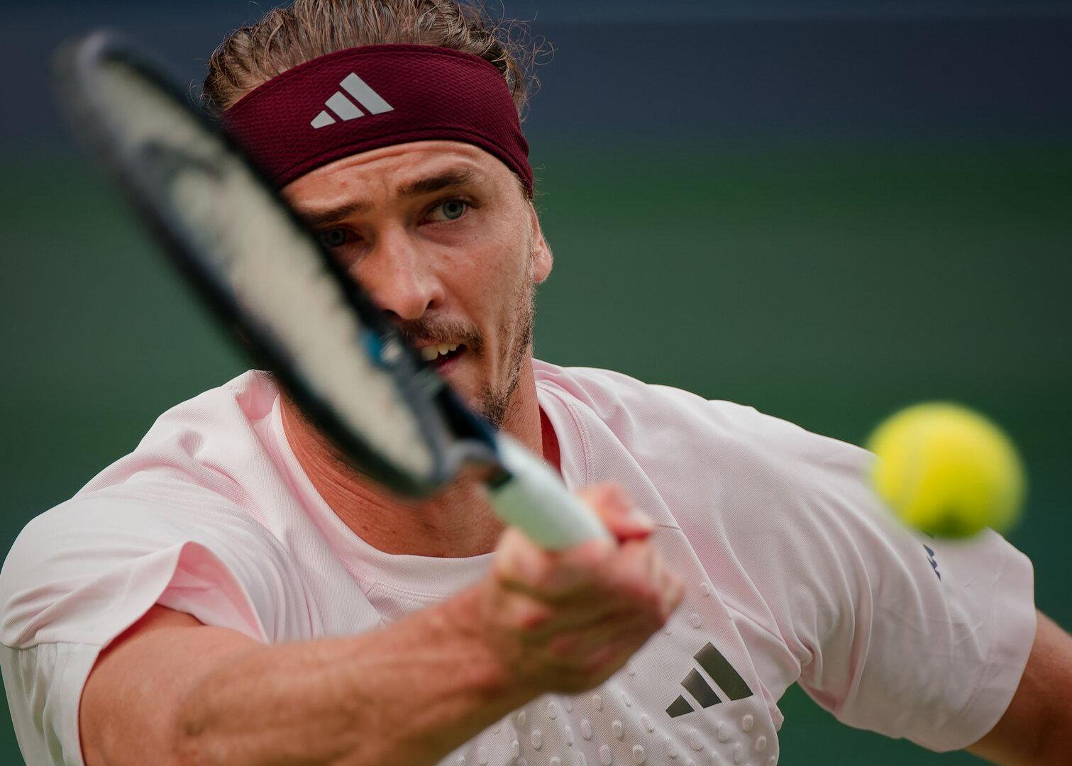 Alexander Zverev beim Volley