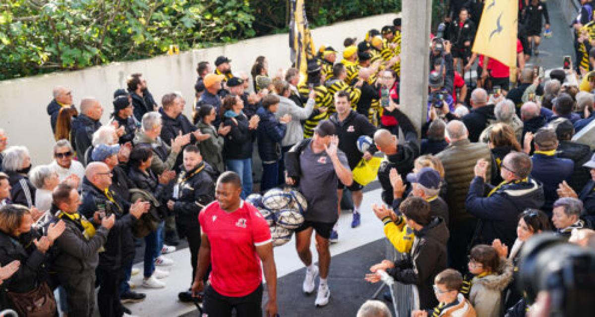 Les joueurs des Lions ont été accueilli chaleureusement par le public rochelais