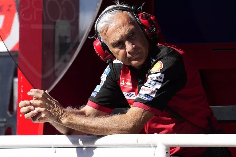 Noch keine Aprilia-Teamorder, aber bald? Tardozzi: "Können tun, was sie wollen"
