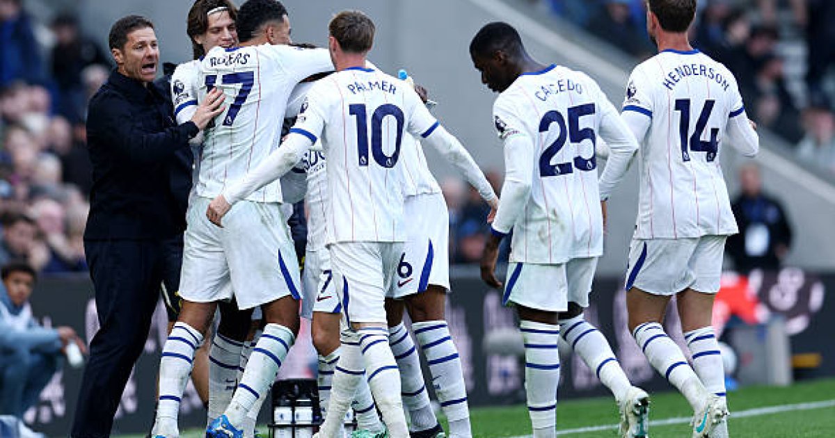 Chelsea clean sheet, Everton unbeaten run ended