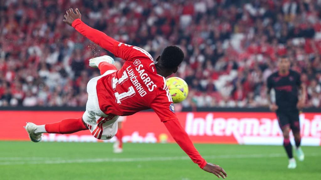 Taça da Liga: Lukebakio no Benfica-Gil Vicente (MIGUEL A. LOPES/LUSA)