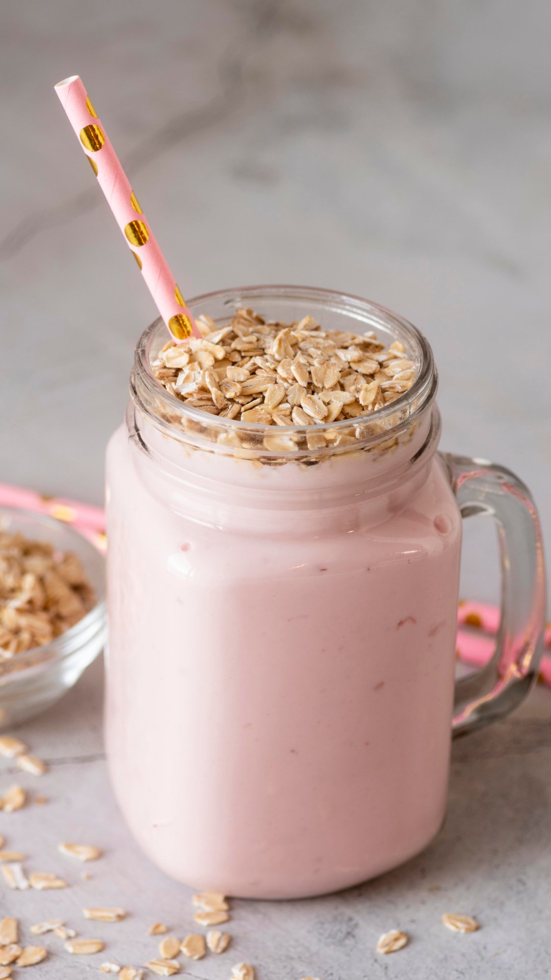 Oat Milk Smoothie: Swap out dairy milk for oat milk in your morning smoothie for a heart-healthy alternative. Oats contain beta-glucans, a type of soluble fibre that can help lower LDL cholesterol levels when consumed regularly.