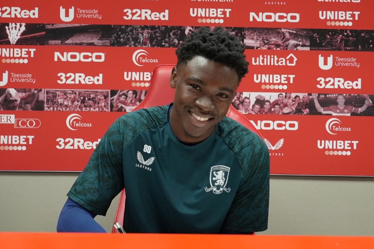 Hinneh Lord Listowell signs for Middlesbrough