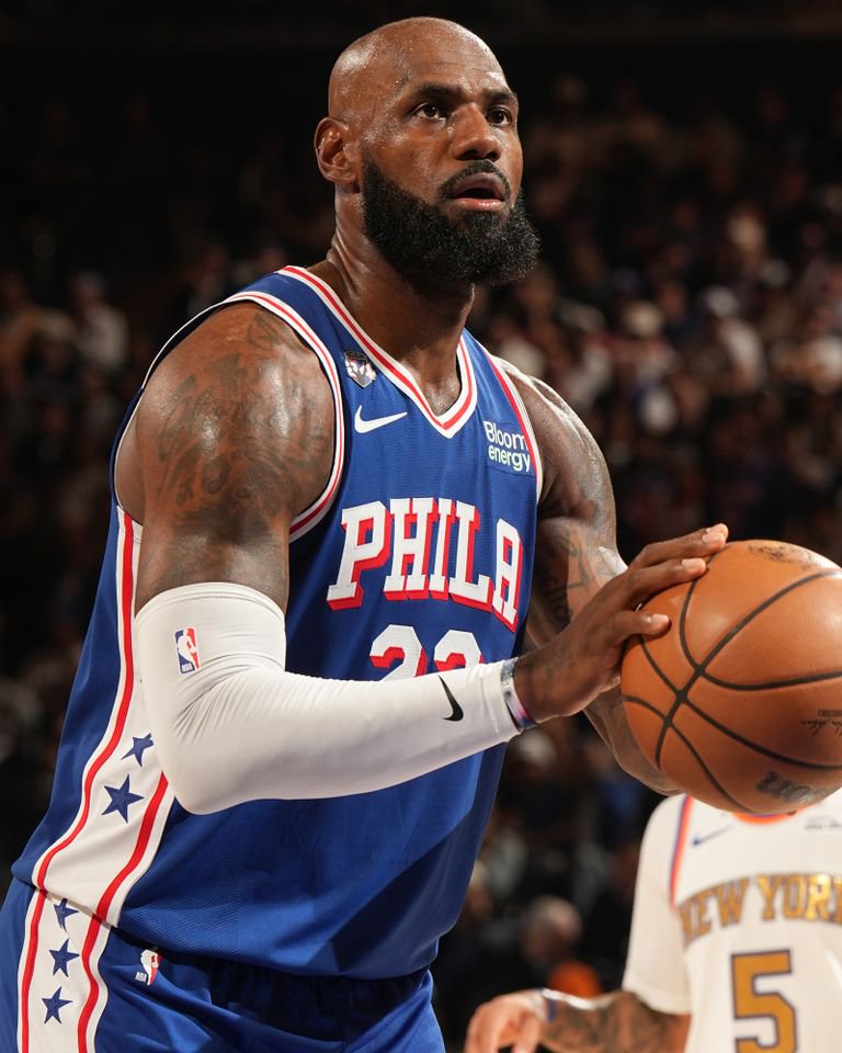 LeBron James heart taunts from the crowd at Madison Square Garden on Tuesday night.Credit: Jesse D. Garrabrant/NBAE via Getty