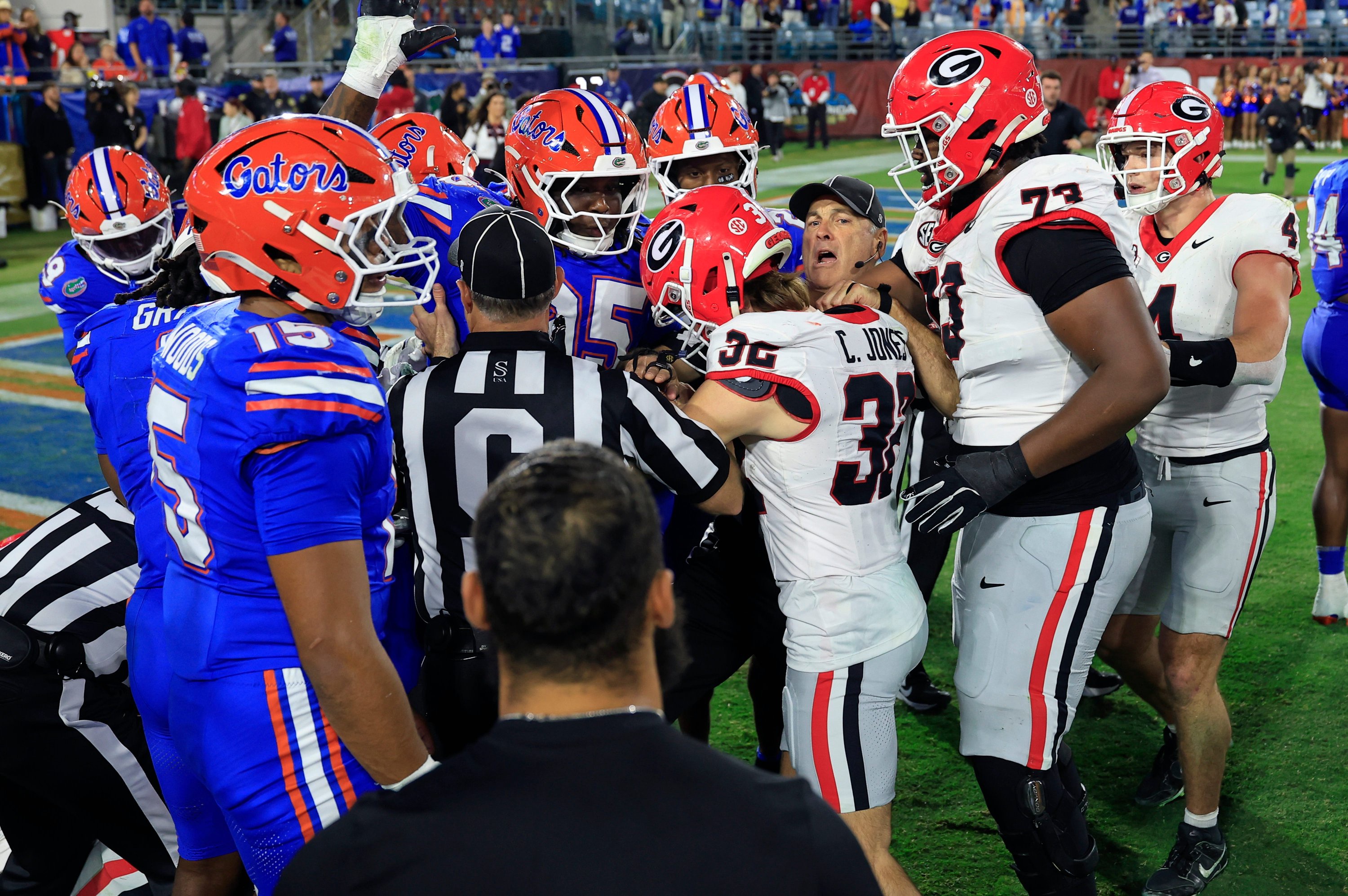 A small scuffle occurs between the Florida Gators and the Georgia Bulldogs after an NCAA football game, Saturday, Nov. 1, 2025, at EverBank Stadium in Jacksonville, Fla. Georgia held off Florida 24-20. [Corey Perrine/Florida Times-Union]