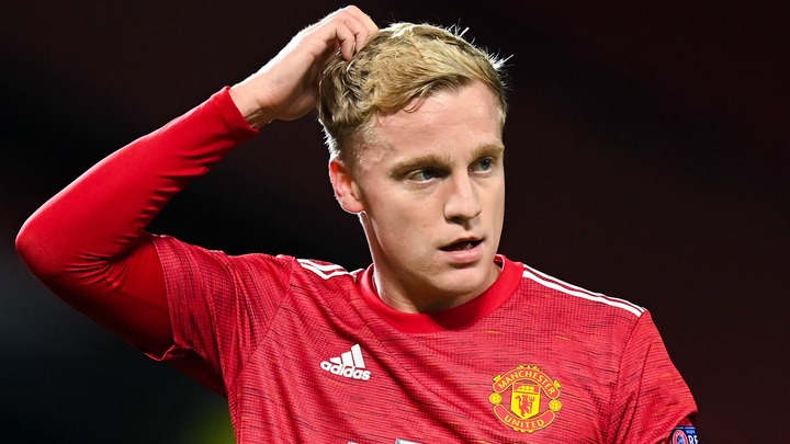 Van de Beek urged to find same 'edge' as Fernandes as Chadwick says Man Utd midfielder hasn't 'found his feet' | Goal.com