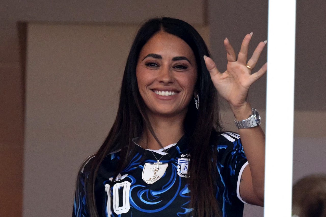 Antonela Roccuzzo attended the 2026 World Cup football tournament quarter-final match between Argentina and Switzerland (AFP/Getty)