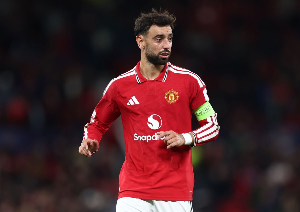 MANCHESTER, ENGLAND - SEPTEMBER 10: Bruno Fernandes of Manchester United during the UEFA Champions League 2026/27 League Phase MD1 match between Manchester United and Sabah FC at Old Trafford on September 10, 2026 in Manchester, England. (Photo by Molly Darlington/Getty Images)