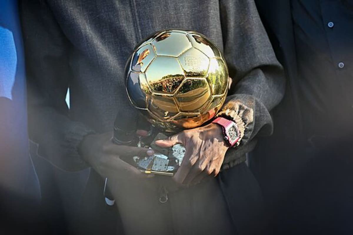 The Ballon d'Or in the hands of Ousmane Dembele