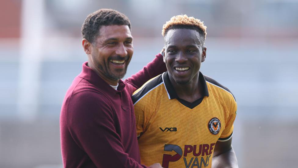 Hayden Mullins and Shaquille Gwengwe smiling