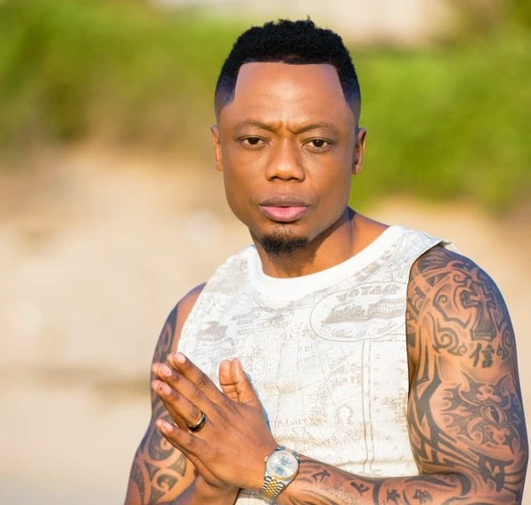 Video Of Dj Tira In A Hotel In Zimbabwe With A Model Goes Viral - Mzansi27