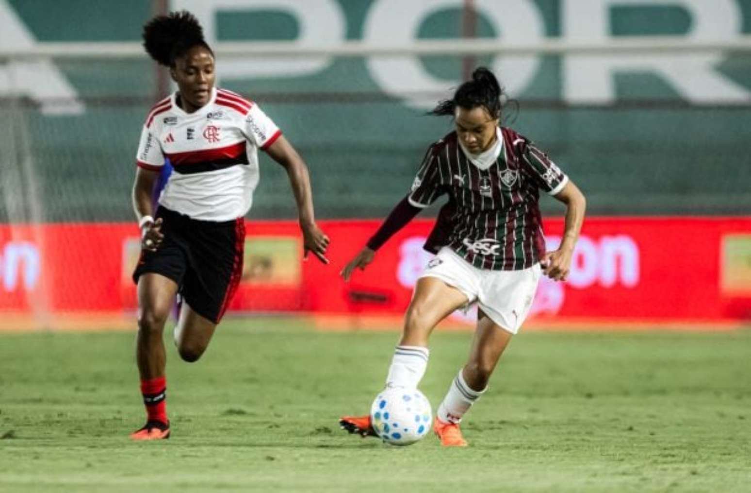 Flamengo supera Fluminense e vai à semi da Copa do Brasil Feminina –