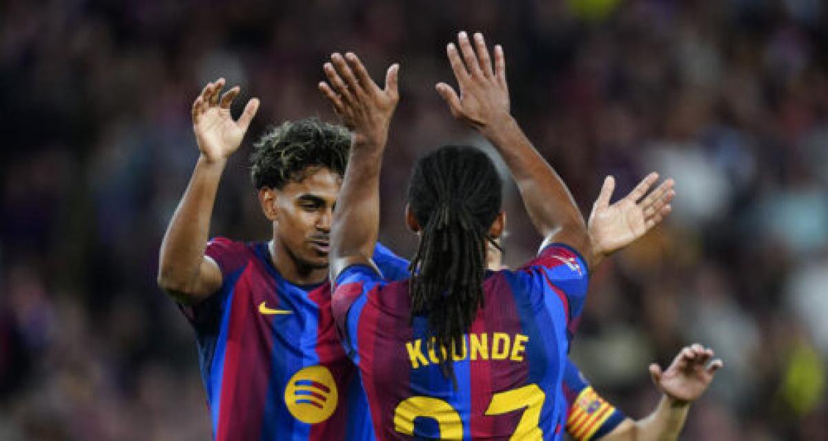 Jules Koundé et Lamine Yamal 