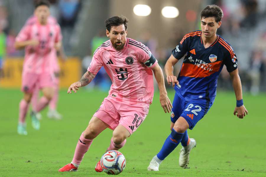 Messi has been linked with Newell's Old Boys return