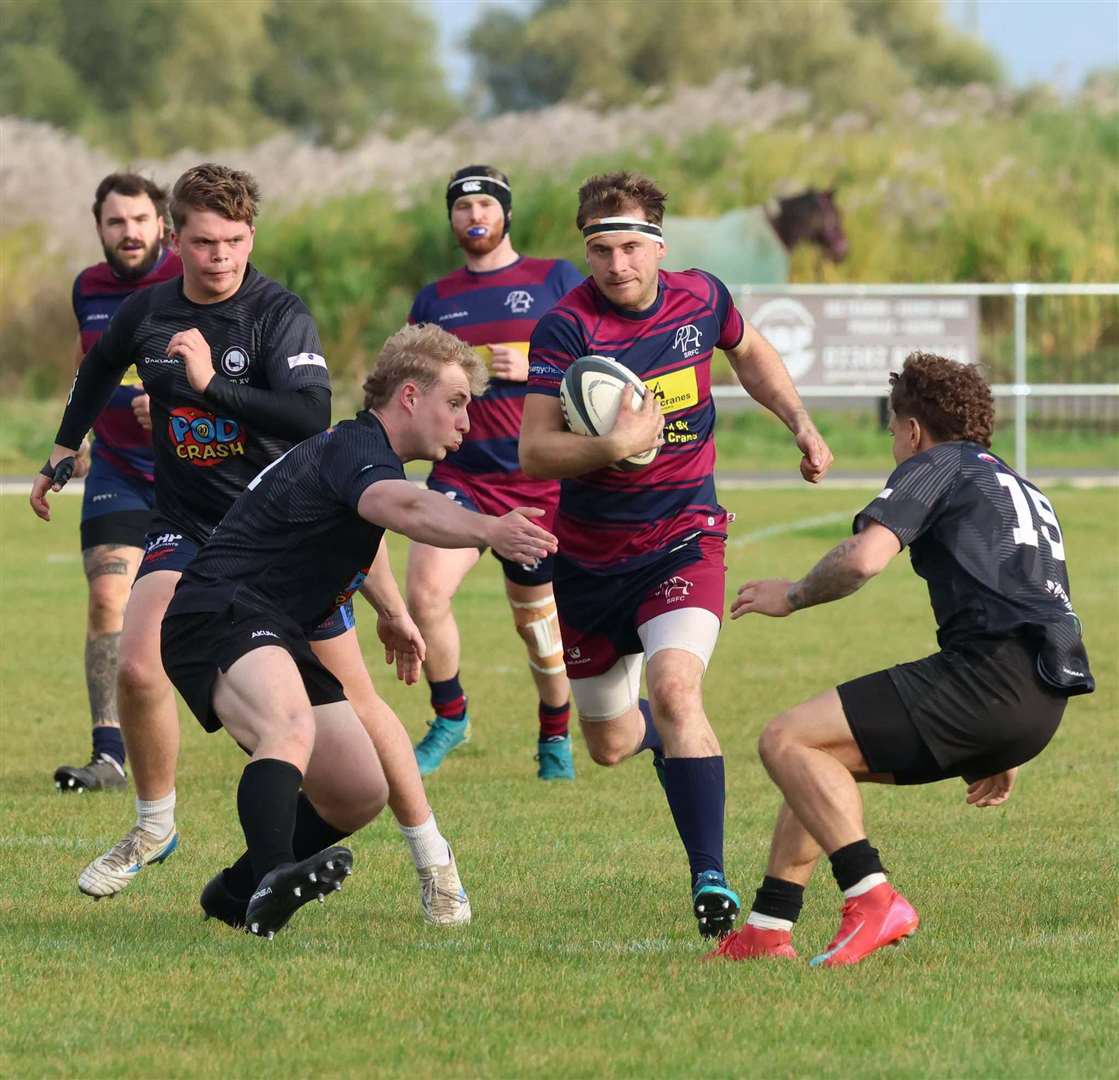 Second team action from Spalding's home win over Kesteven. Photos: Sarah Bartlett