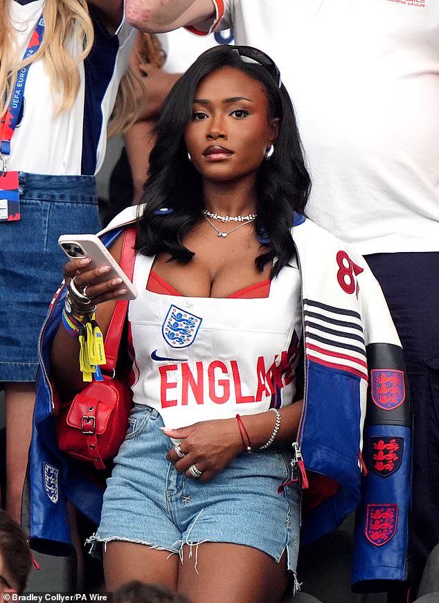 Vogue described Tolami as the woman responsible for 'reviving WAG fever'
