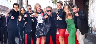 Sammy Hagar 'did it right' by being with wife 24/7, taking kids on tour