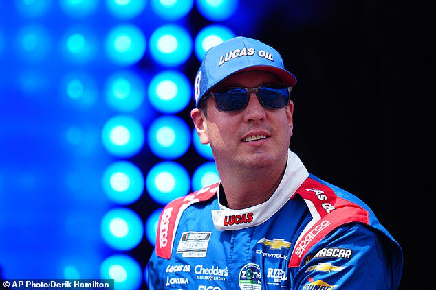 NASCAR drivers are urging fans to vote for the late Kyle Busch to posthumously win the award