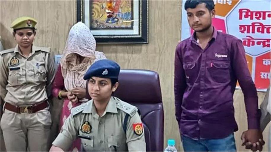 daughter in law found in compromising position with lover kills mother in law