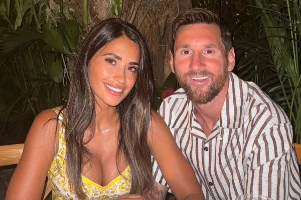 Jogador que perdeu família em terremoto revela ajuda de esposa de Messi - destaque galeria