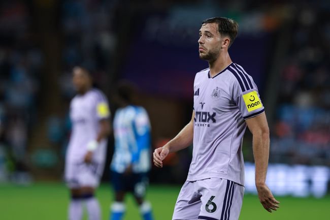 Stark image shows Newcastle United problem Matthias Jaissle must solve as Nico Gonzalez left exposed