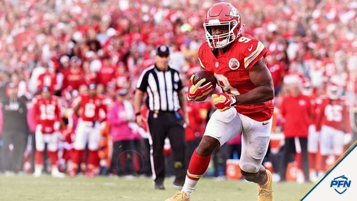 NFL RB Rankings: Kenneth Walker III Leads Jahmyr Gibbs, Bijan Robinson in PFN's Top 5