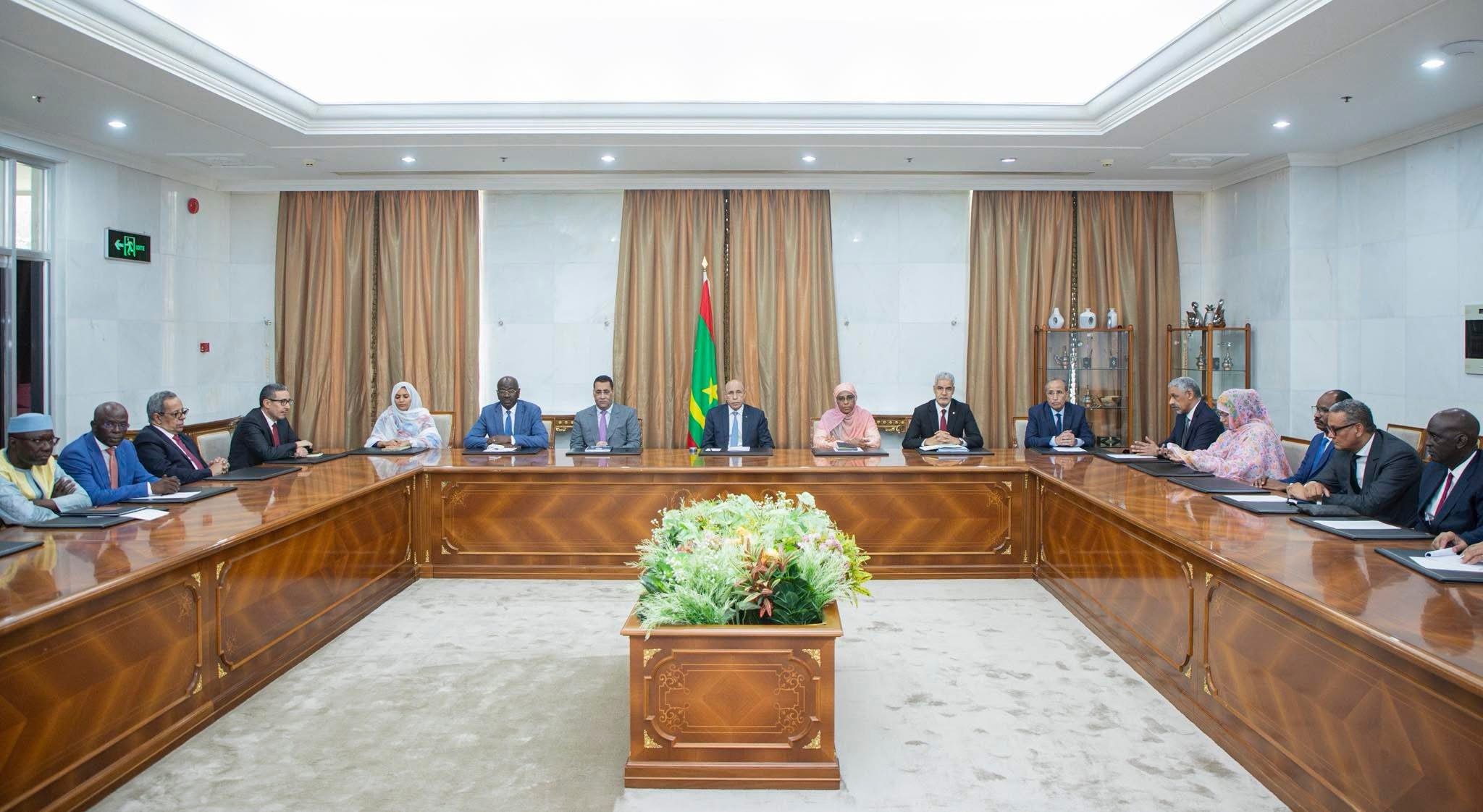 جانب من اجتماع الرئيس غزواني بأعضاء حملة مرشح موريتانيا لرئاسة الـ BAD