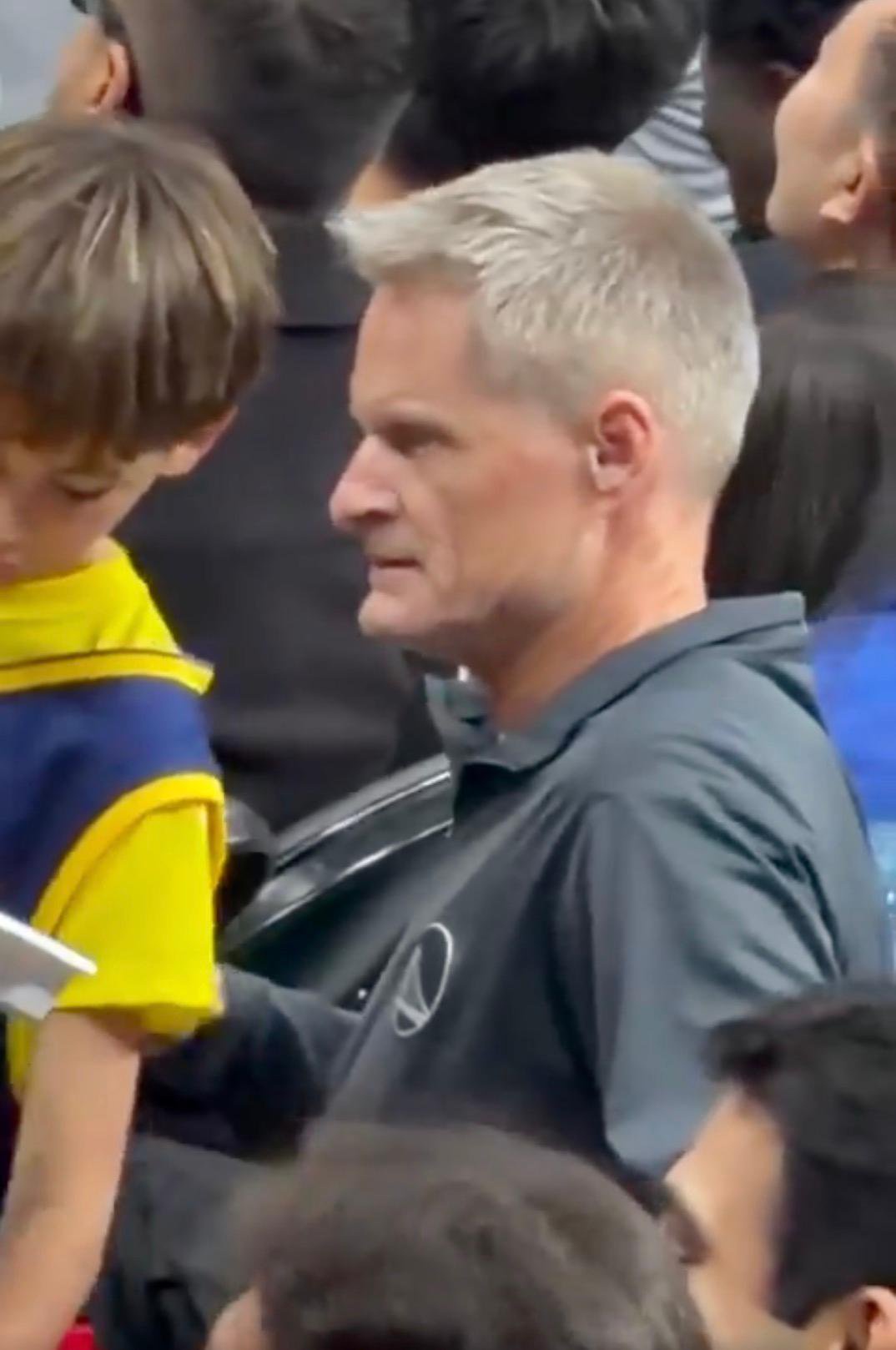 Steve Kerr reacting to his doppelganger in the crowd.