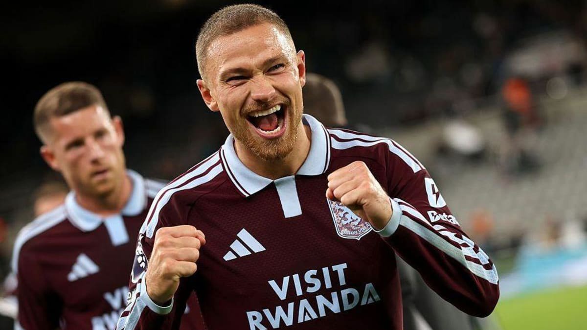  Matty Cash of Aston Villa celebrates
