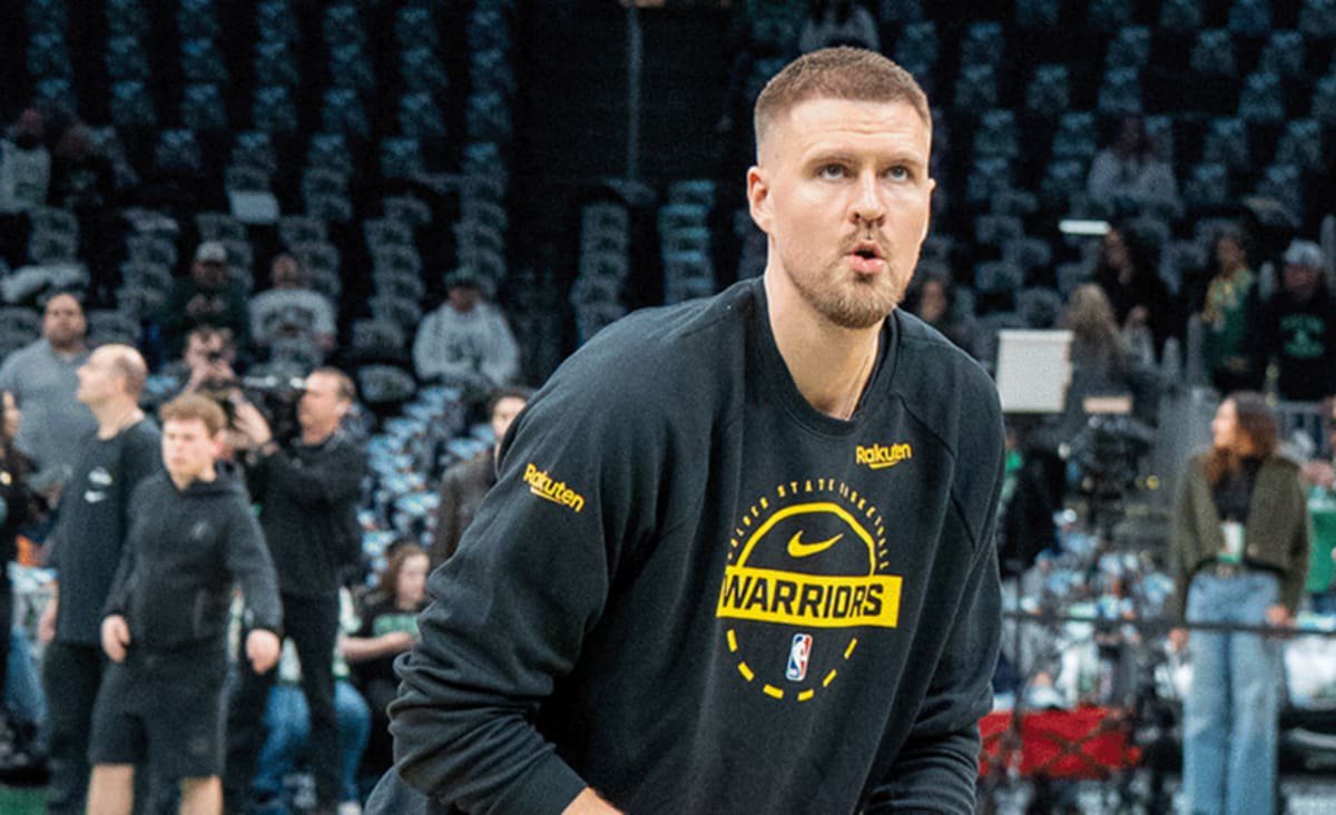 Warriors' Kristaps Porzingis hasn't met Steve Kerr © X/@warriors