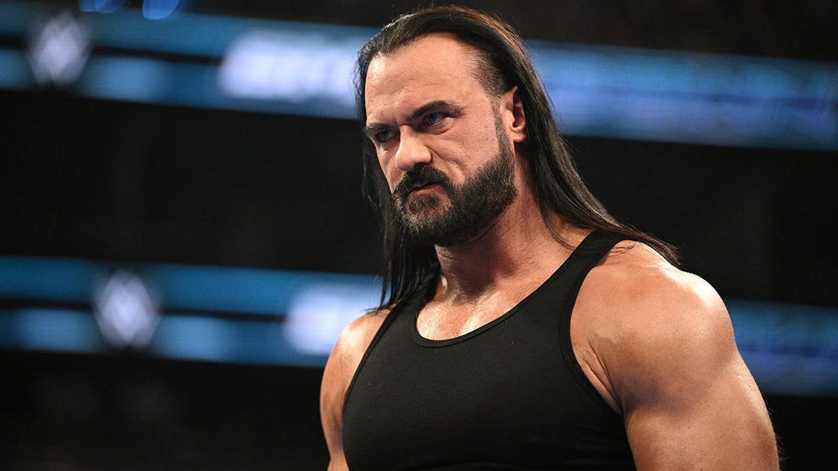 Drew McIntyre stands in the ring during SmackDown at Mortgage Matchup Center in Phoenix.