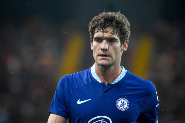 Marcos Alonso is hoping to leave Chelsea amid interest from Barcelona