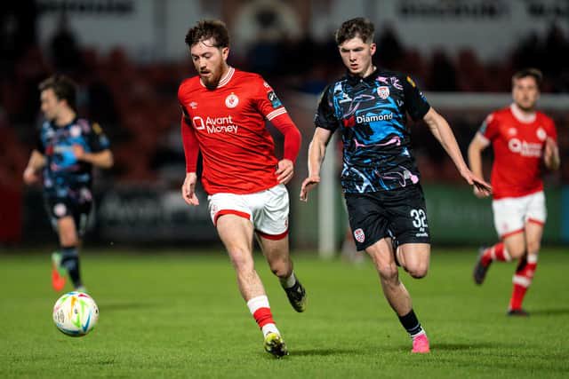 Sean Stewart of Sligo Rovers in action against Terence Doherty of Derry City during the SSE Airtricity Men's Premier Division match between Sligo Rovers and Derry City at the Showgrounds in Sligo. Photo by Matthew Harvey/Sportsfile