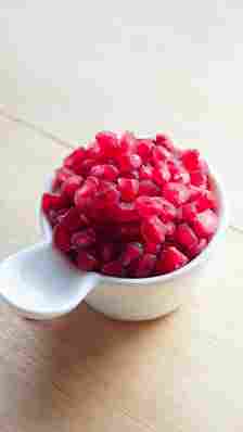Health benefits of pomegranate (12)-2024-06-f4ea5737aefdf8c6d189e1385b6123d3