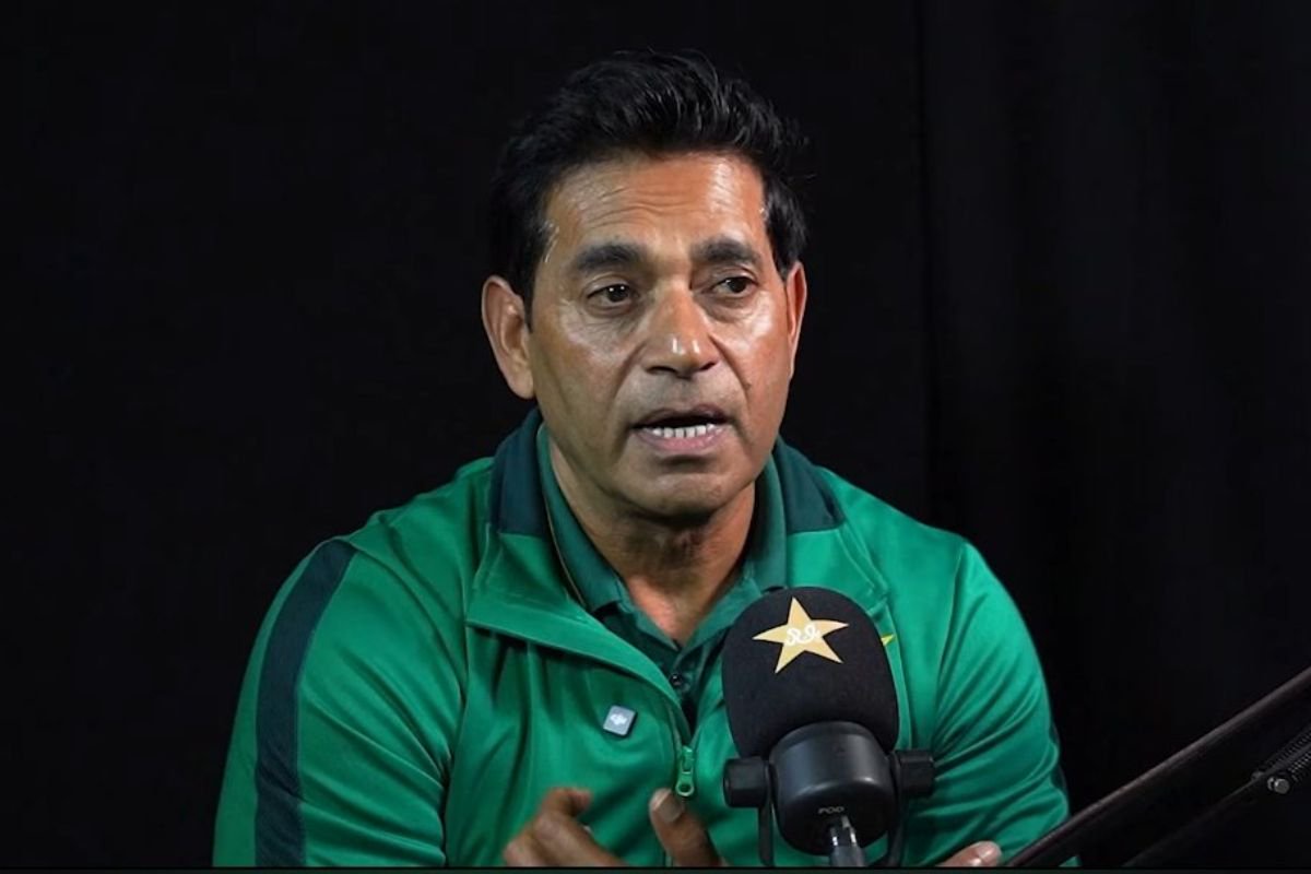 पाकिस्तान के सेलेक्टर आकिब जावेद ने भारतीय क्रिकेट सिस्टम की जमकर तारीफ की है.