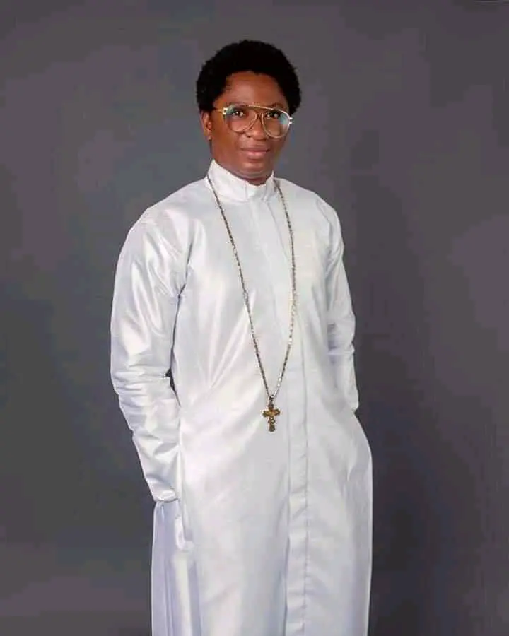 e4ec153099125e988184cc63efeeb156?quality=hq&format=webp&resize=720&resize=720