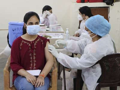 How to book vaccination slot? Follow these easy tricks