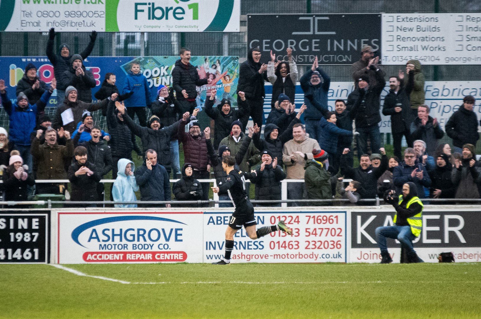 Elgin City's Ryan Sargent celebrates his second goal against Partick Thistle, who won 3–2 at Borough Briggs in the last 16 of the 2025/26 Scottish Cup. Picture: Daniel Forsyth.