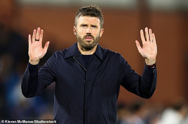 Michael Carrick said sorry to fans in Como after overseeing their worst European defeat since 1994