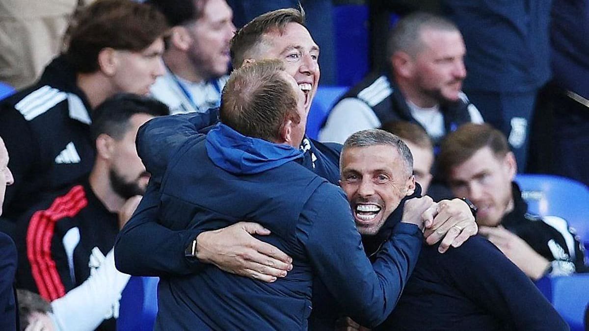 Ipswich Town manager Gary O'Neil celebrates