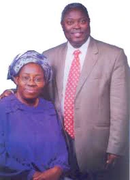 Do You Know Pastor Kumuyi Married Two Wives See Why Photos Naijacampusjams