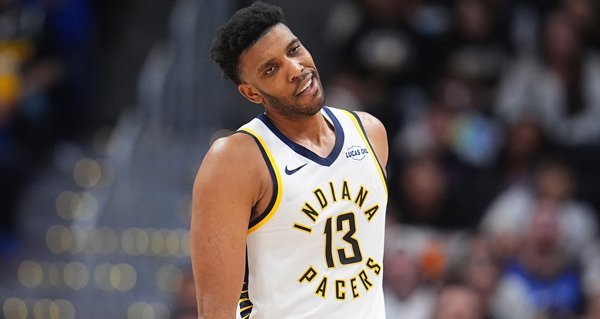 Jazz Claim Tony Bradley Off Waivers