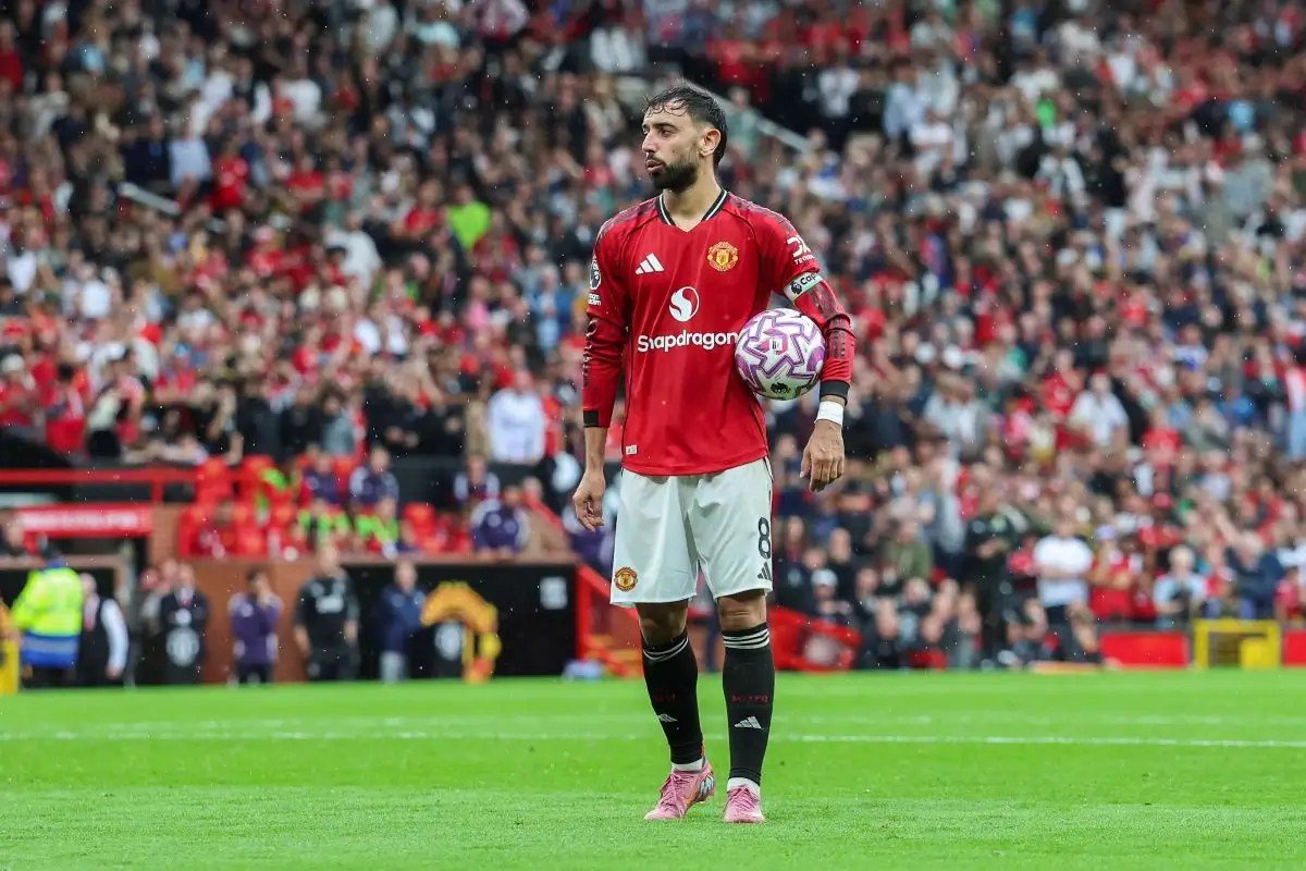 Bruno Fernandes rejects Manchester United contract offer